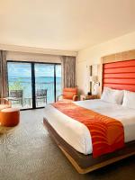 Ocean Front Deluxe